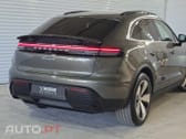 Porsche Macan Electric 4