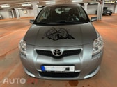 Toyota Auris 1.4-90D