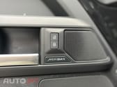 Land Rover Defender 2.0 P300e 110 AWD X-Dynamic SE