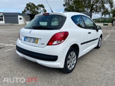 Peugeot 207 1.4 HDi