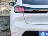 Peugeot 208 PureTech 100 EAT8 Allure
