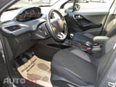 Peugeot 2008 1.2 PureTech Signature