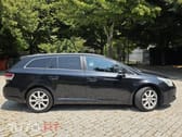 Toyota Avensis 2.0 D-4D Exclusive +Pele+GPS