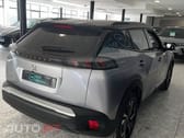 Peugeot E-2008 50 kWh Allure Pack