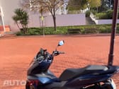 Honda PCX 2024
