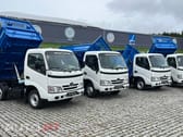 Toyota Dyna 3.0  BASCULA TRILATERAL