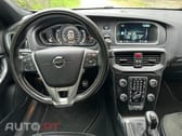 Volvo V40 2.0 D3 R-Design