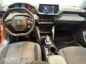 Peugeot E-2008 Style