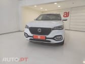 MG EHS PHEV Luxury