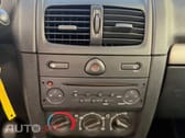 Renault Clio 1.2 16V SE Storia