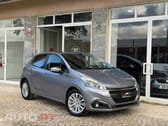 Peugeot 208 1.2 PureTech Signature
