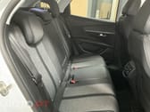 Peugeot 3008 1.2 PureTech Allure EAT8