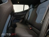 Volvo EX30 69 kWh Single Motor Extended Range Black Edition