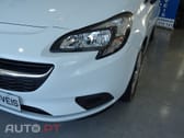 Opel Corsa Outro