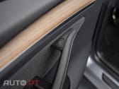 Tesla Model Y Long Range Tração Integral