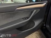 Tesla Model Y Long Range Dual Motor AWD