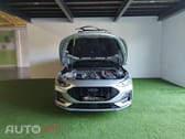 Ford Focus EcoBoost ST-Line Hybrid