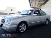 Mercedes-Benz 220 E 220 D