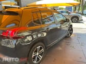 Peugeot 2008 1.2 e-VTi Style
