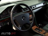 Mercedes-Benz E 300 D Turbo
