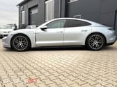 Porsche Taycan Performance Plus