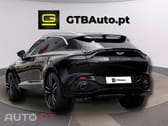 Aston Martin DBX V8