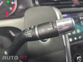 Land Rover Discovery Sport 1.5 I3 P300e AWD R-Dynamic SE