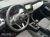 Renault Clio Outro