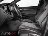 Volkswagen Golf 1.5 eTSI OPF DSG R-Line