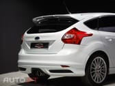 Ford Focus 2.0 EcoBoost ST c/ Pack Pele Desportiva