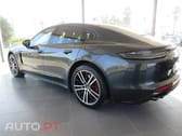 Porsche Panamera 4 E-Hybrid