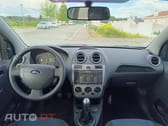 Ford Fiesta 1.25 First Edition - Um dono