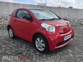 Toyota iQ 1.0 VVT-i