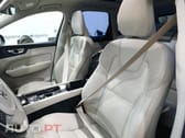 Volvo XC60 2.0 B4 Momentum