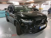 Volvo XC40 2.0 T4 R-Design