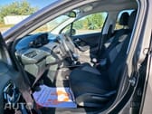 Peugeot 2008 1.2 PureTech Signature