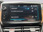 Peugeot 2008 1.2 e-VTi Style