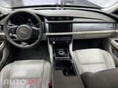 Jaguar XF 2.0 D Prestige Aut.