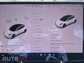 Tesla Model 3 Long-Range RWD