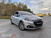 Peugeot 208 1.2 STYLE GPS