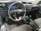 Toyota Hilux Xtra Cab 2.4 D-4D DLX+ 4WD M/T