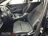 Jaguar XE 2.0 D Prestige