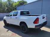 Toyota Hilux 2.4 D-4D 4WD CD CM