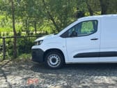 Peugeot Partner 1.5 BlueHDi Premium Longa