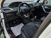 Peugeot 2008 1.6 BlueHDi Allure
