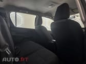 Toyota Hilux 2.4 D-4D 4WD CD CM