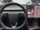 Tesla Model 3 Tração Traseira