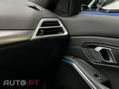 BMW 330 e Pack Desportivo M Pro Auto
