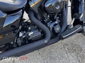 Harley Davidson Road road glade