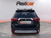 Mitsubishi Outlander 2.4 Intense